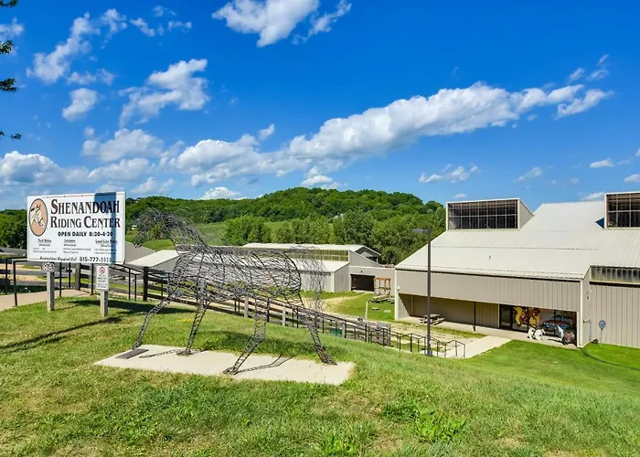 Tasteful Townhome W/ Community Amenities * Galena